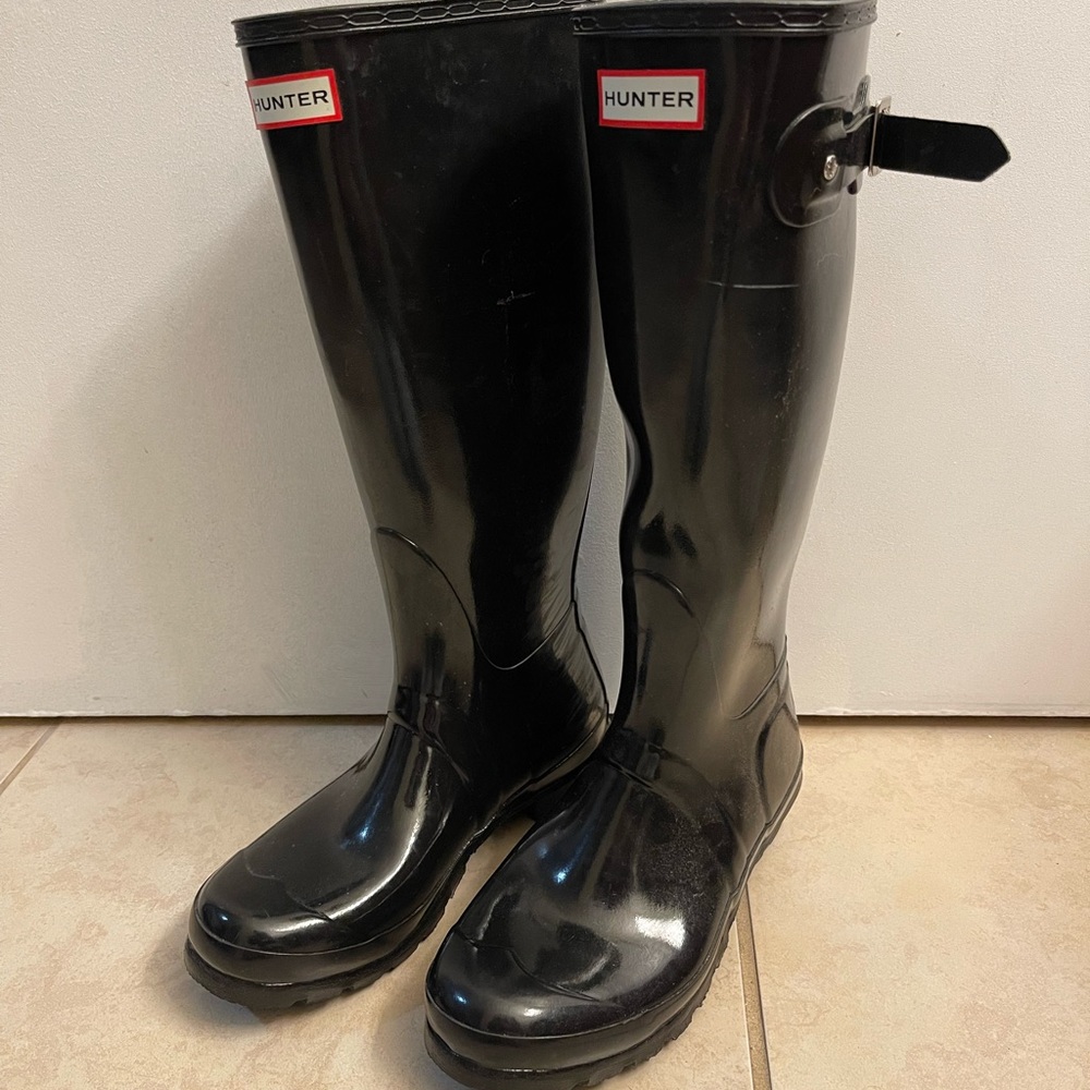 Tall Hunter boots